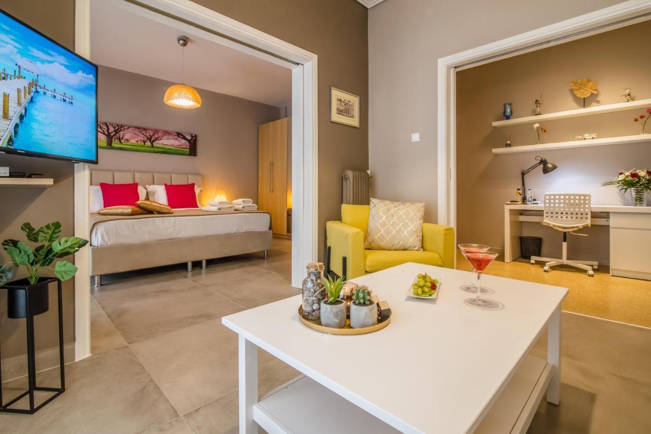Glyfada'S Central Apartment أثينا المظهر الخارجي الصورة