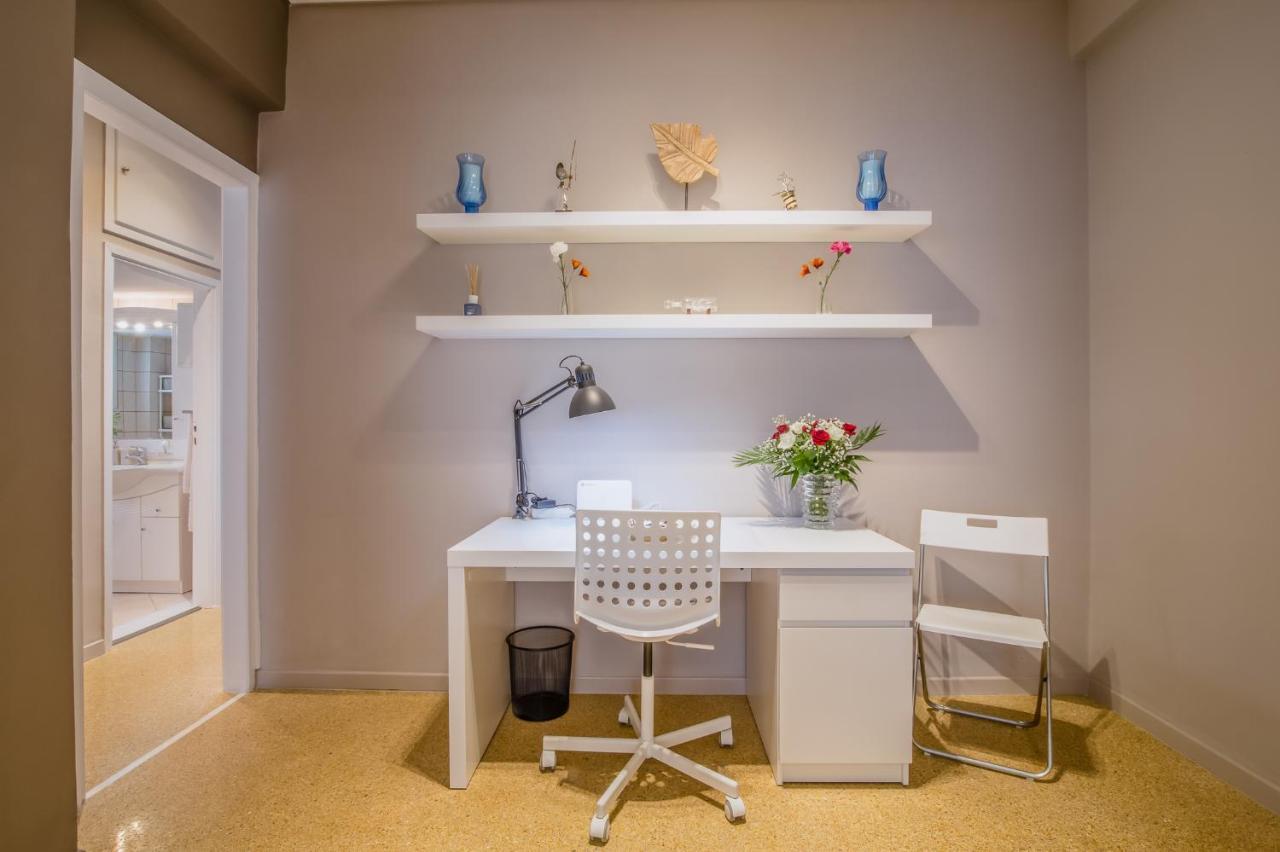 Glyfada'S Central Apartment أثينا المظهر الخارجي الصورة